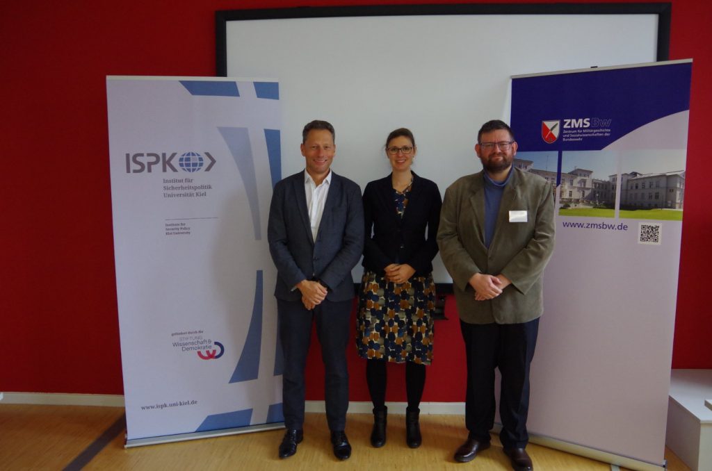 Michał Piekarski podczas warsztatów NATO